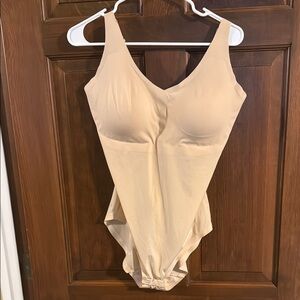 Feather Bra Feather Bodysuit  2X NWT beige nude color removeable bra pads